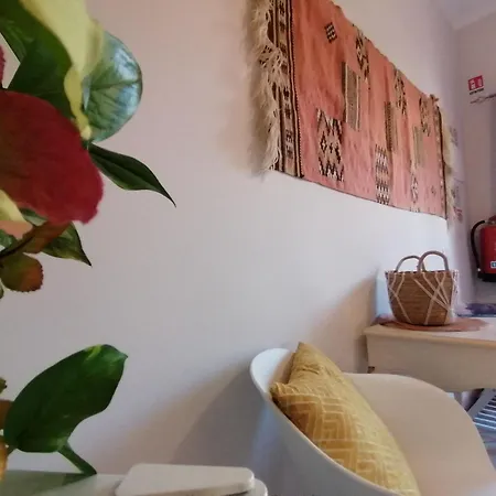 Couette-café Porto 3*